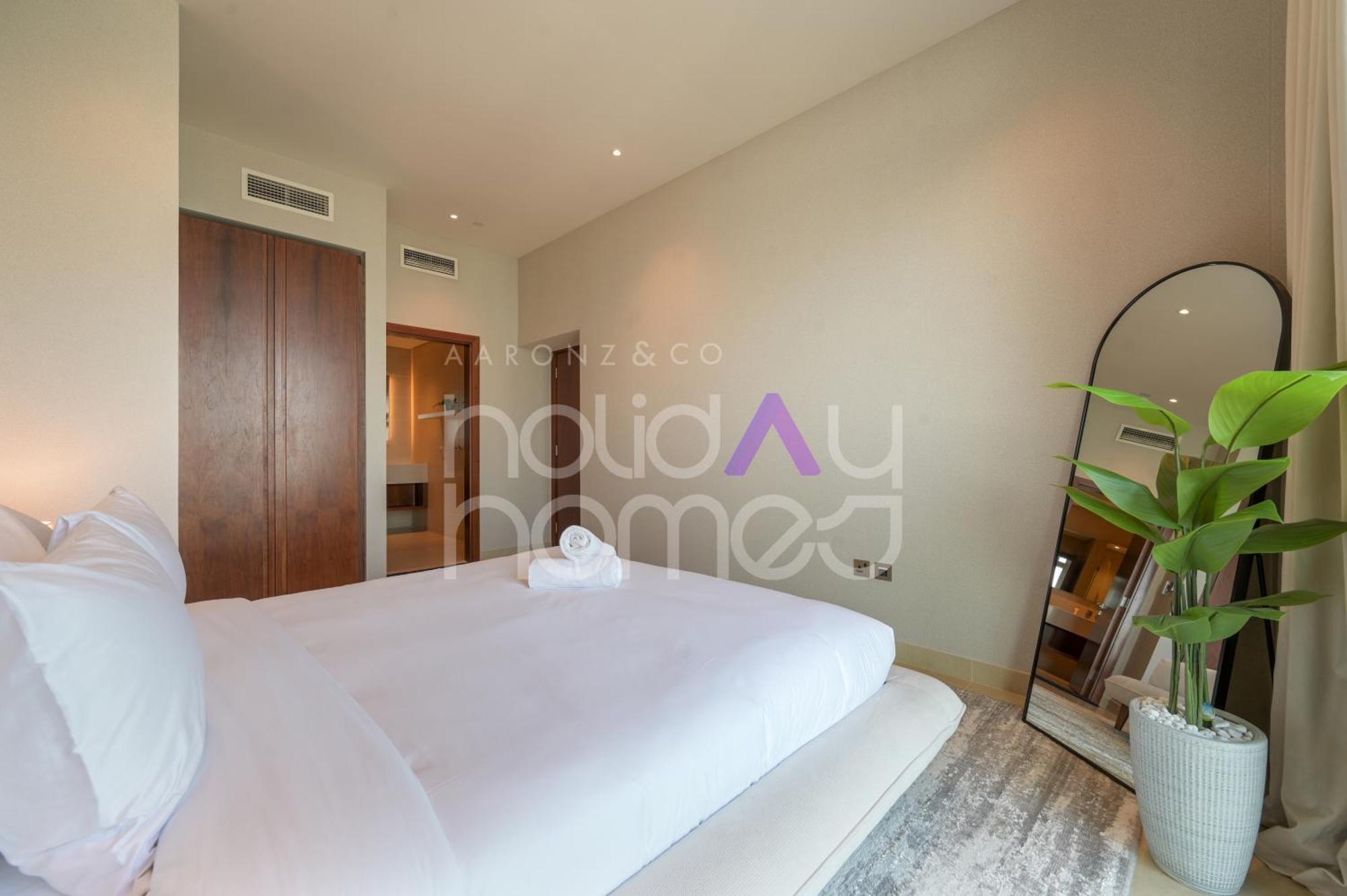 Apartment Spacious And Elegant 2br Marina Gate 2 Dubai